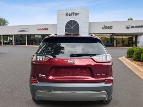 Used 2019 Jeep Cherokee Limited FWD image 4