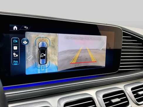 Certified 2025 Mercedes-Benz GLS 450 4MATIC image 24