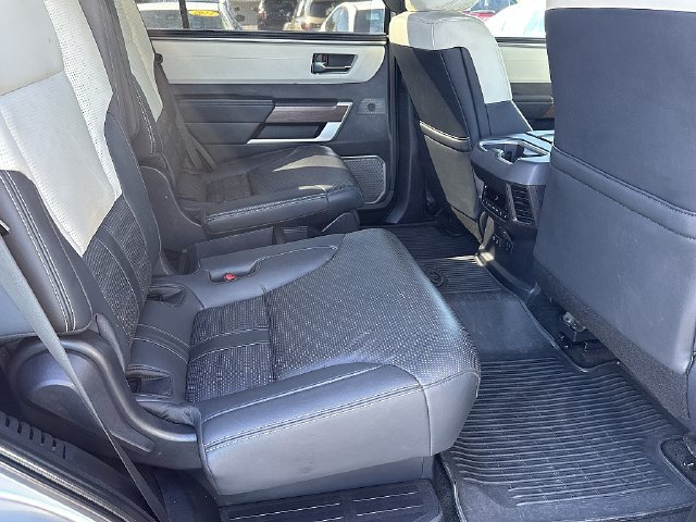 Used 2025 Toyota Sequoia Capstone AWD/4WD image 13