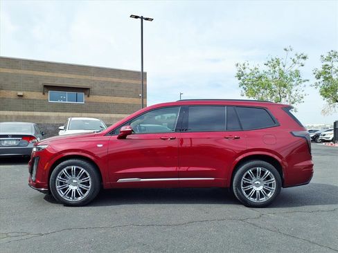 Used 2020 Cadillac XT6 Sport w/ Platinum Package image 3