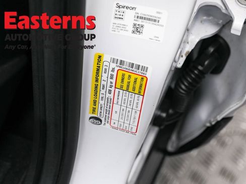 Used 2019 Ford Escape SE image 36