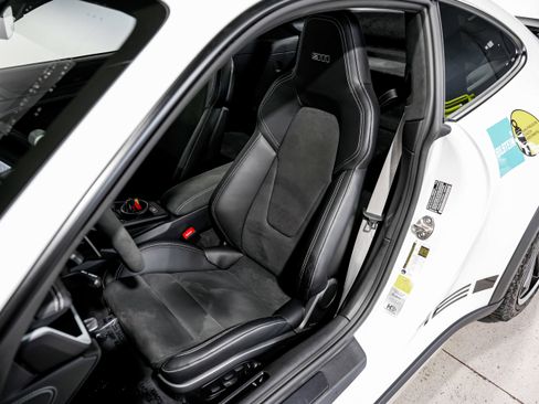 Used 2024 Porsche 911 Dakar image 26