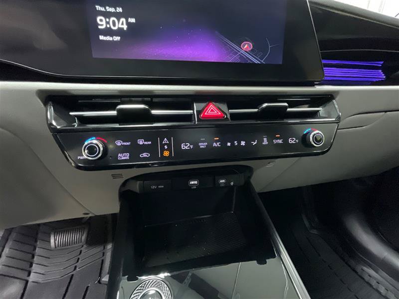 Used 2023 Kia Niro Wind FWD image 15