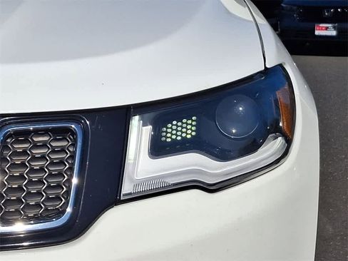 Used 2018 Jeep Compass Limited w/ Navigation Group image 30