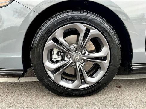 Used 2025 Honda Accord EX-L image 32