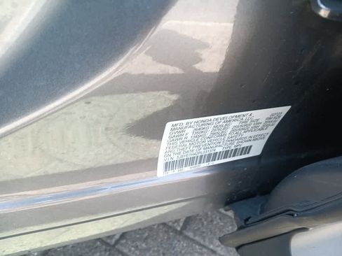 Used 2023 Acura MDX SH-AWD w/ Technology Package image 10