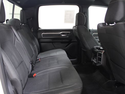Used 2019 RAM 1500 Big Horn AWD/4WD image 21