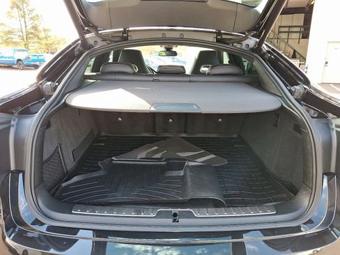 Used 2018 BMW X6 M image 28