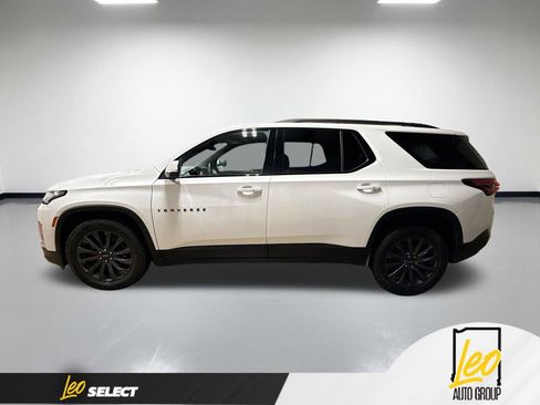 Used 2023 Chevrolet Traverse RS w/ LPO, Floor Liner Package AWD/4WD image 11