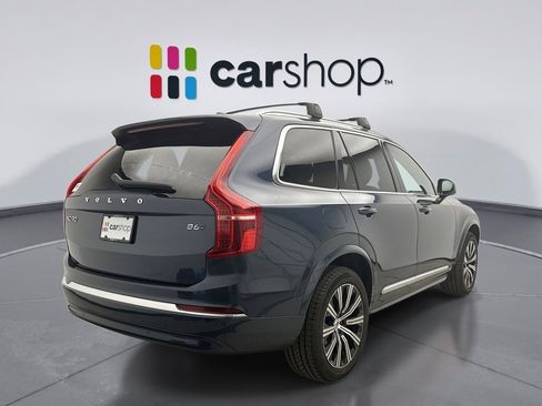 Used 2023 Volvo XC90 B6 Plus image 5