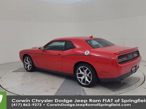 Used 2015 Dodge Challenger SXT Plus image 10