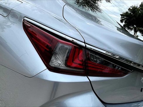 Used 2023 Lexus ES 350 image 28