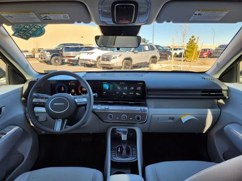 Certified 2025 Hyundai Kona SE image 15