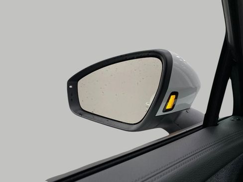 New 2025 Volkswagen Tiguan S image 19