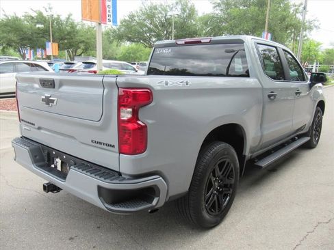 Used 2024 Chevrolet Silverado 1500 Custom w/ Dark Appearance Package RWD image 6