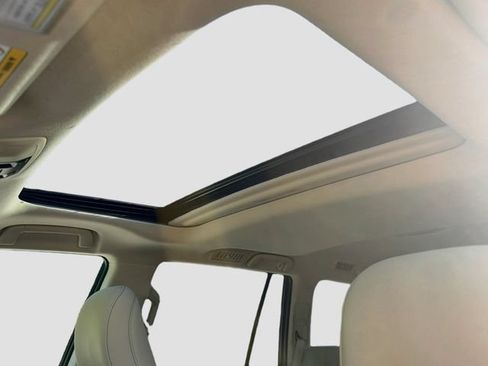 Used 2023 Lexus GX 460 Premium w/ Premium Package AWD/4WD image 27