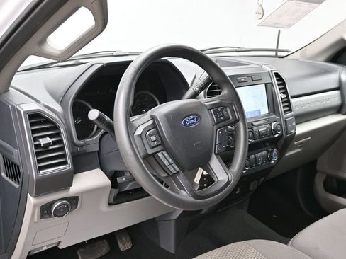 Used 2022 Ford F250 XLT AWD/4WD image 13