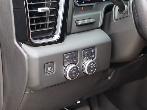 Used 2024 GMC Sierra 2500 Denali Ultimate AWD/4WD image 25