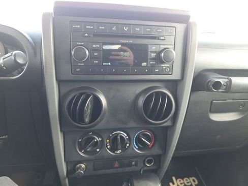 Used 2007 Jeep Wrangler X AWD/4WD image 14
