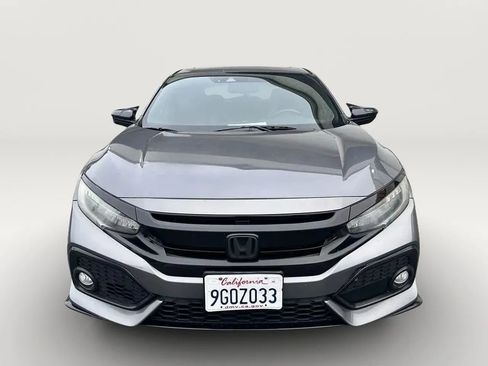 Used 2018 Honda Civic Sport Touring image 5