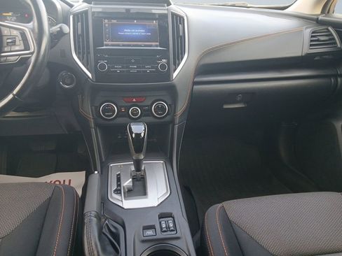 Used 2020 Subaru Crosstrek 2.0i Premium w/ Moonroof Package 2 image 11