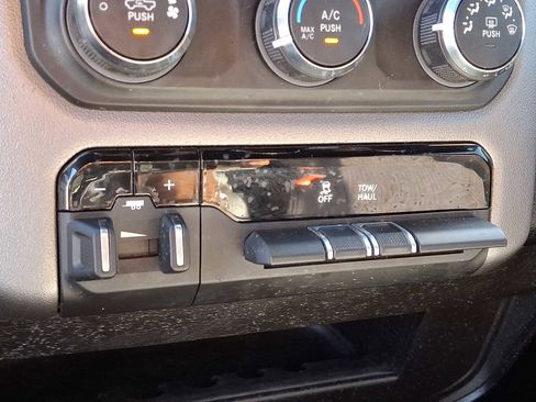 Certified 2024 RAM 2500 Big Horn image 23