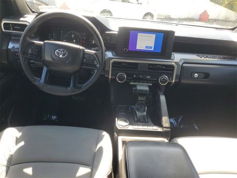 Certified 2024 Toyota Tacoma SR5 image 8