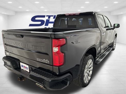 Used 2021 Chevrolet Silverado 1500 High Country w/ Technology Package image 4