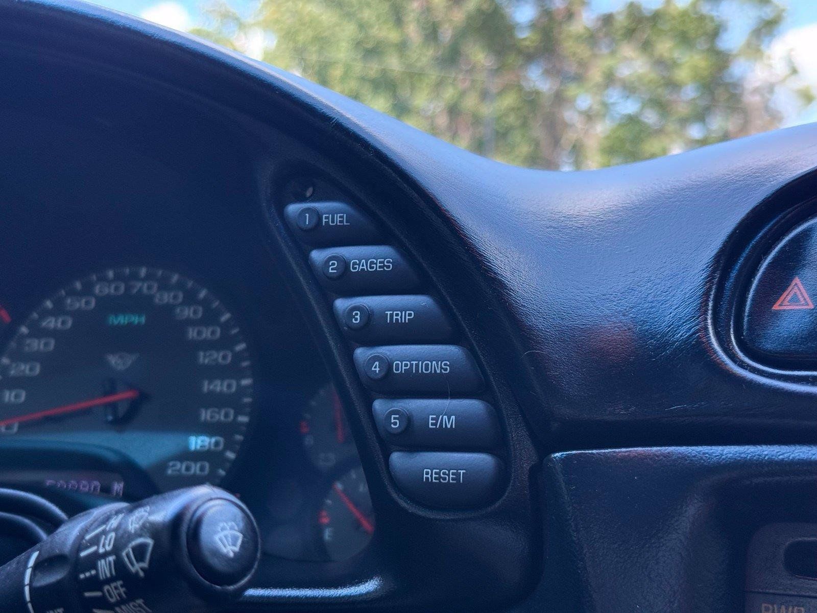 Used 1999 Chevrolet Corvette Convertible RWD image 29