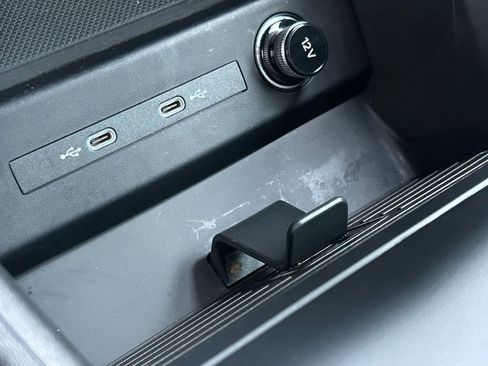 Used 2023 Audi Q4 e-tron Premium Plus w/ Premium Plus image 33