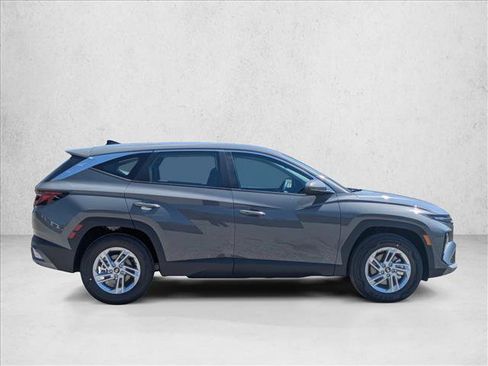 New 2026 Hyundai Tucson SE FWD image 4
