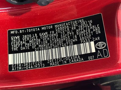 Used 2017 Toyota Corolla SE w/ Carpet Mat Package (TMS) FWD image 24