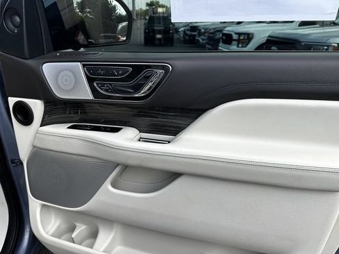 Certified 2020 Lincoln Navigator Black Label AWD/4WD image 36