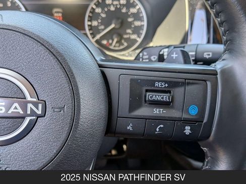 Used 2025 Nissan Pathfinder SV FWD image 18