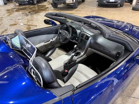 Used 2007 Chevrolet Corvette Convertible w/ Preferred Equipment Group RWD image 15