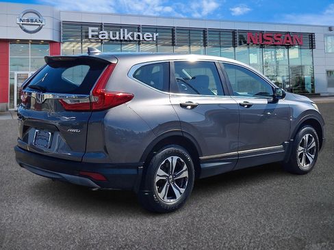 Used 2017 Honda CR-V LX image 2