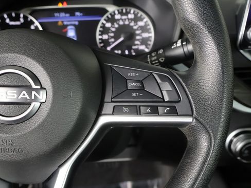 Used 2023 Nissan Altima 2.5 SV FWD image 37