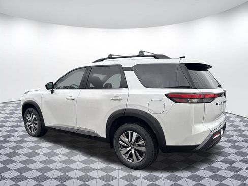 New 2026 Nissan Pathfinder SL AWD/4WD image 5