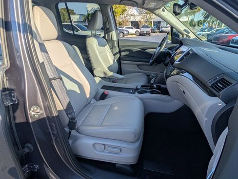 Used 2019 Honda Ridgeline RTL-E image 20