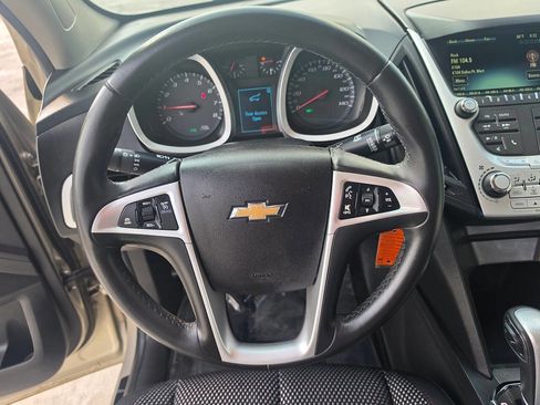 Used 2013 Chevrolet Equinox LT AWD/4WD image 27