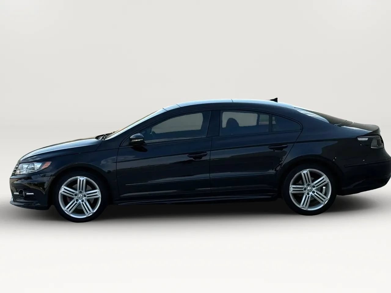 Used 2017 Volkswagen CC R-Line Executive FWD image 5