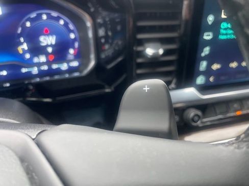 Used 2023 Chevrolet Silverado 1500 RST AWD/4WD image 19