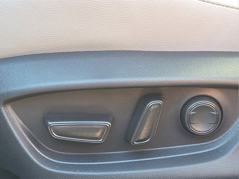 New 2026 Toyota Camry SE image 18