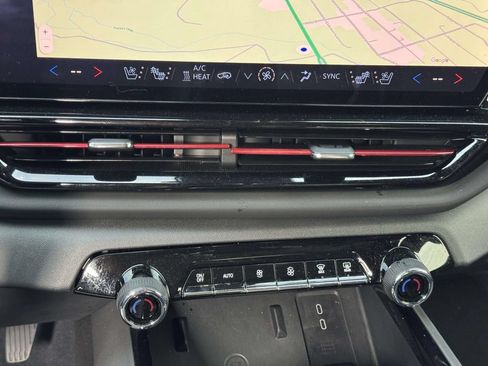 Used 2024 Chevrolet Silverado EV RST AWD/4WD image 5