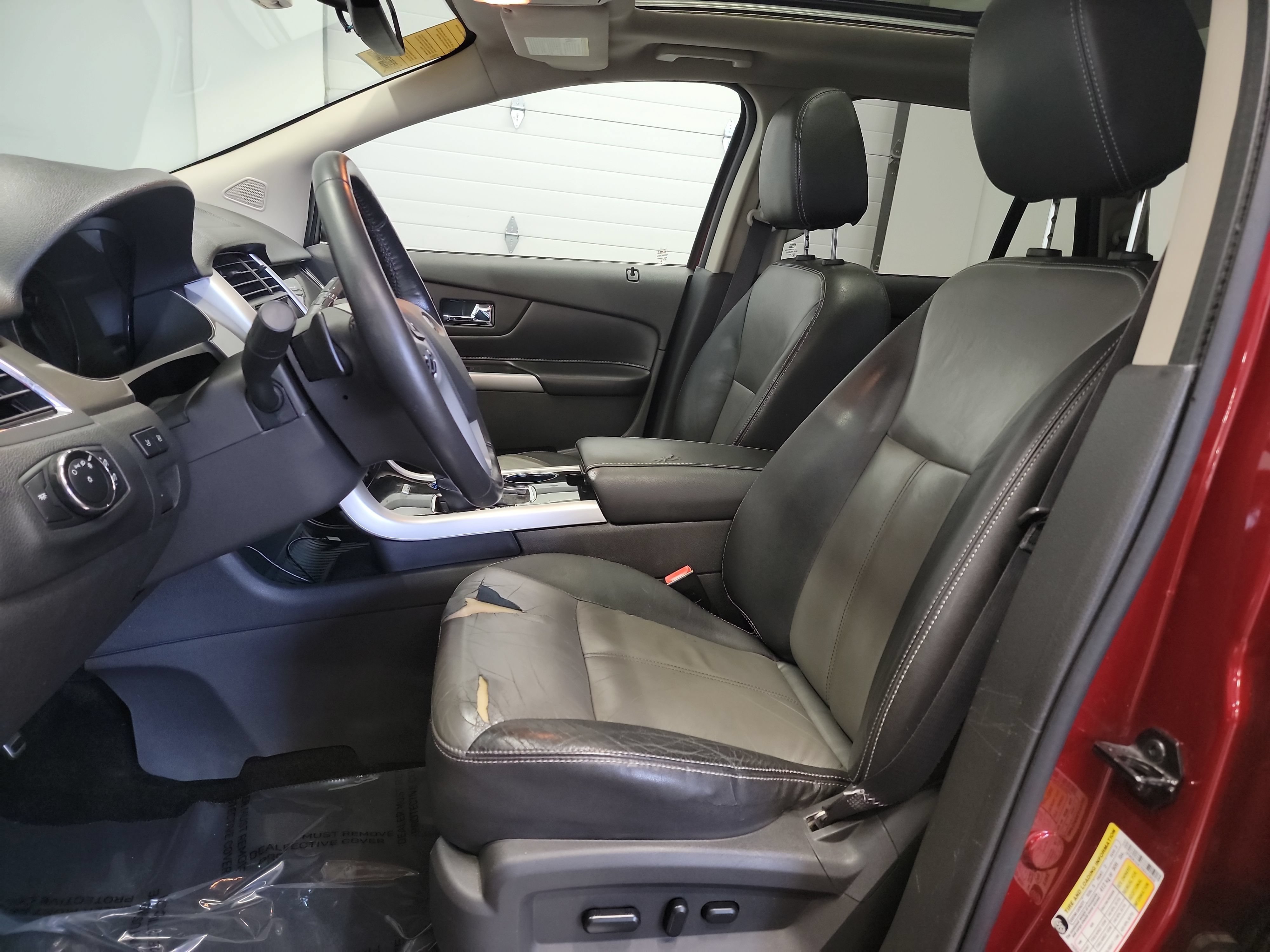 Used 2014 Ford Edge Sport w/ Driver Entry Package AWD/4WD image 12