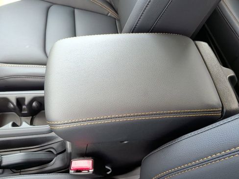 New 2025 Jeep Gladiator Sport image 32