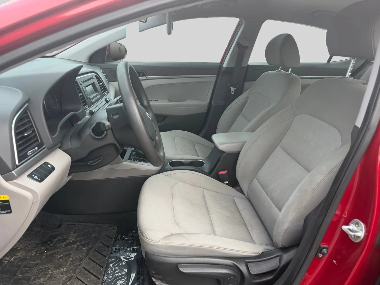 Used 2017 Hyundai Elantra SE FWD image 10