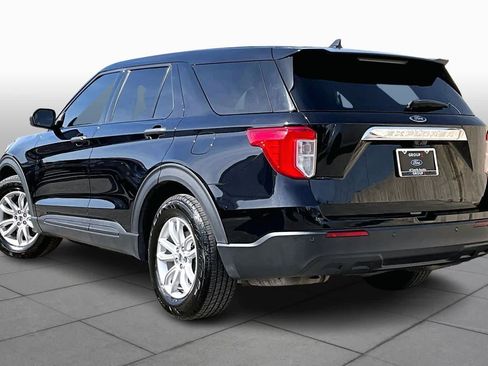 Used 2021 Ford Explorer Base image 12