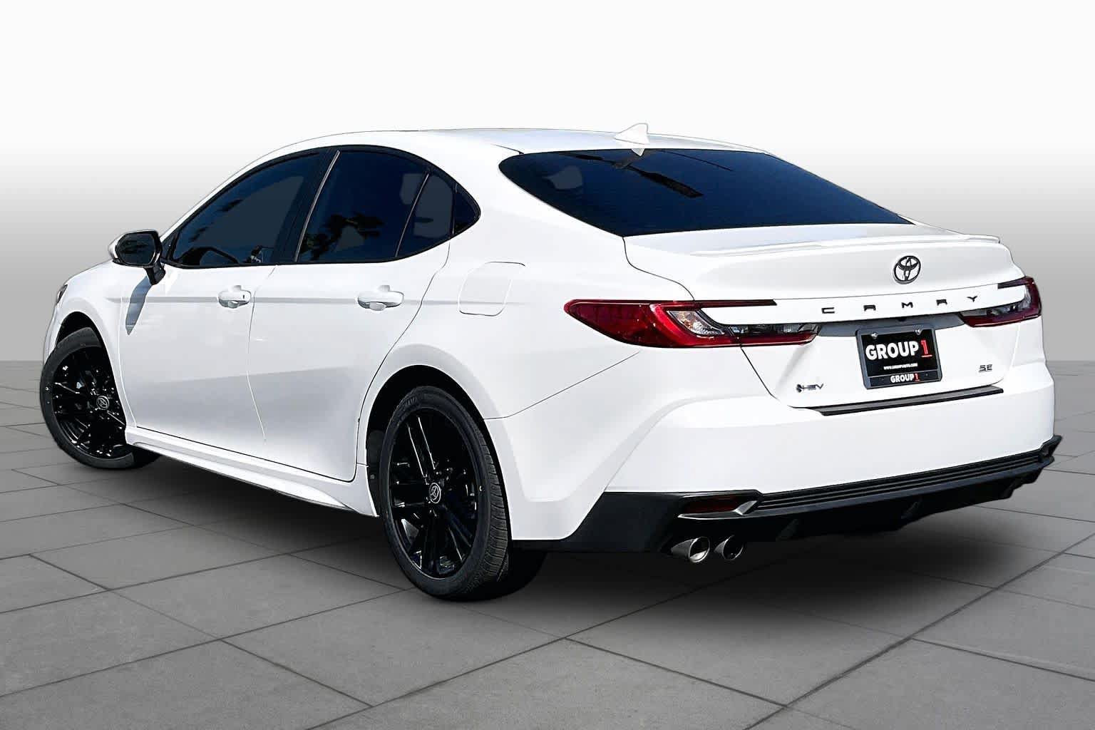 Certified 2025 Toyota Camry SE w/ Convenience Package FWD image 11