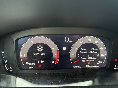 Used 2024 Acura Integra A-Spec image 19